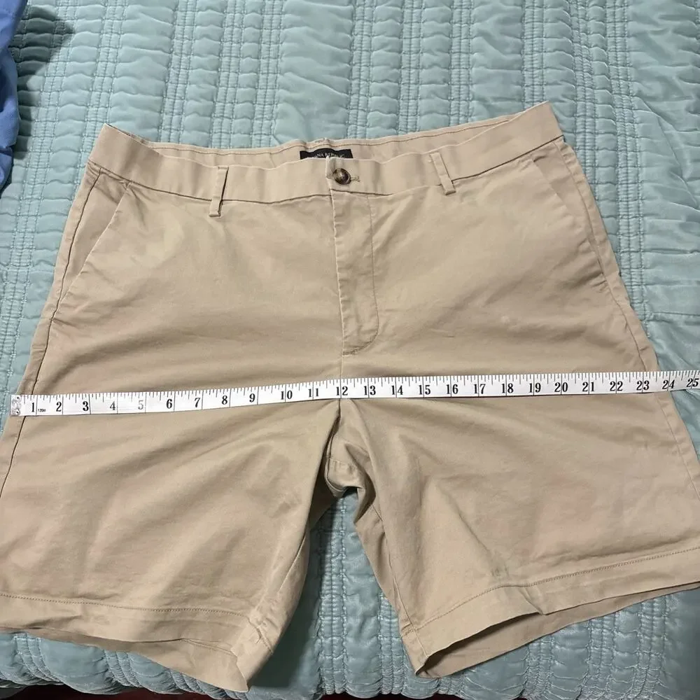 Banana Republic 38 Chino Bermuda Shorts, Beach, Boho, Stretchy, EUC, Soft